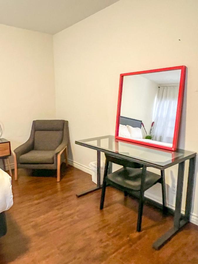 Centrally Located Ucla Condo Los Angeles Eksteriør billede